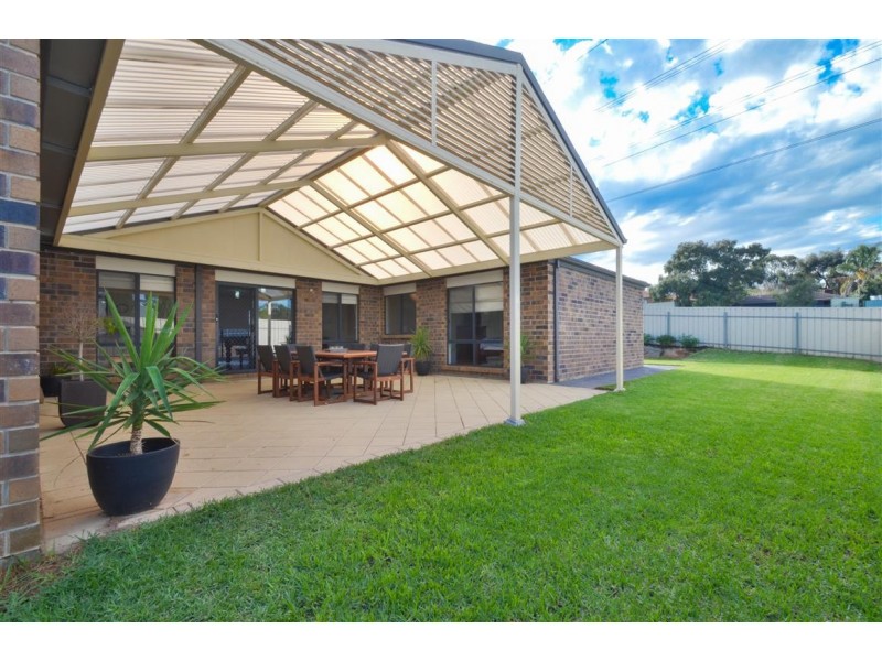 30 Estate Drive, Flagstaff Hill SA 5159
