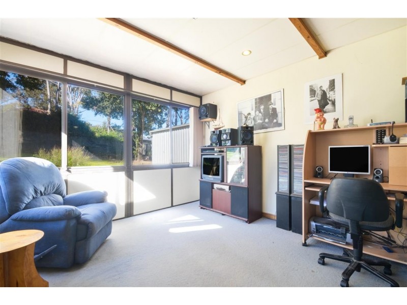 6 Booth Street, Happy Valley SA 5159