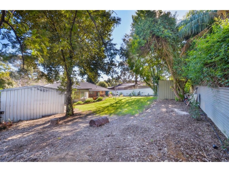 6 Booth Street, Happy Valley SA 5159