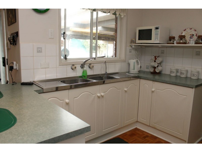 13 Reynolds Drive, Paralowie SA 5108