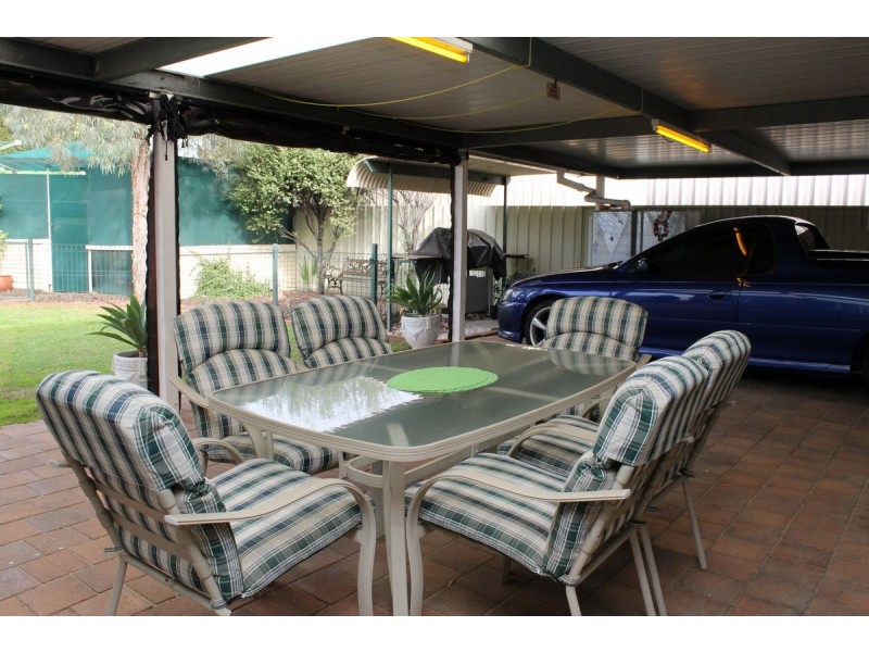 13 Reynolds Drive, Paralowie SA 5108