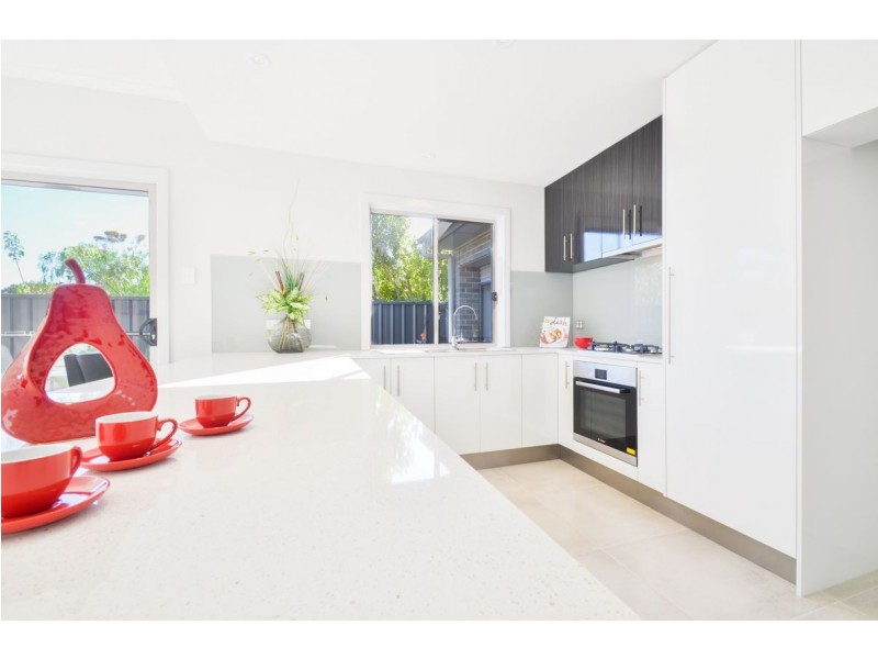 16 and 16A The Triangle, Warradale SA 5046