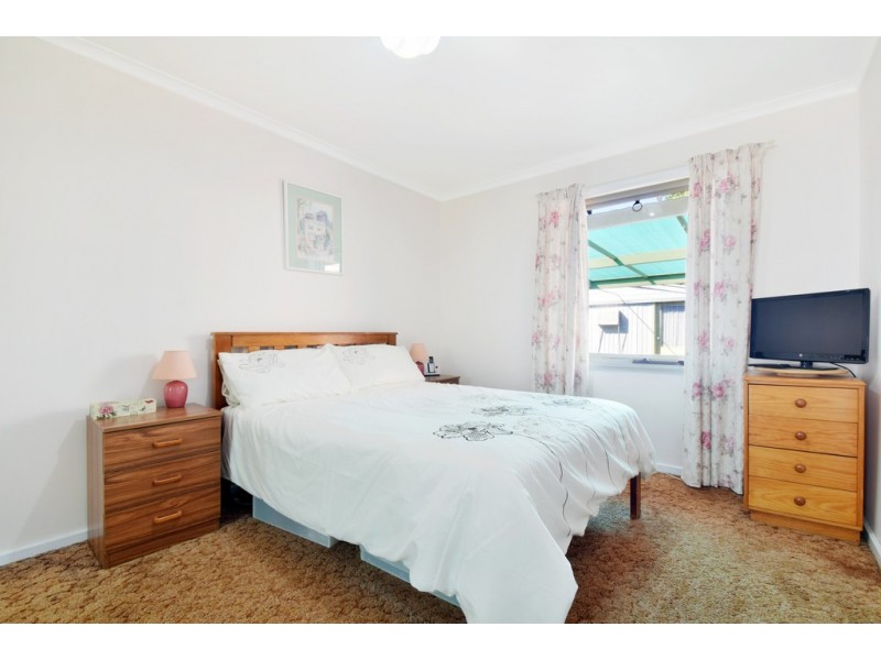 8 Vistula Court, Hackham West SA 5163