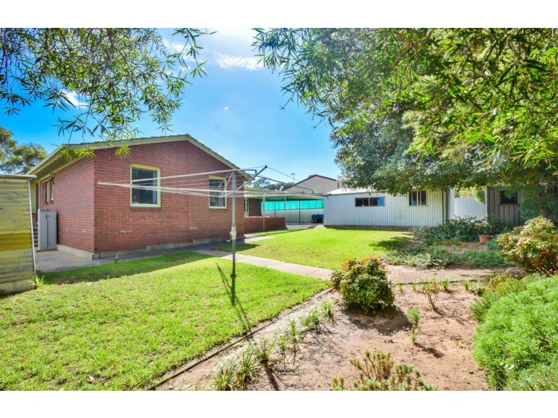 8 Vistula Court, Hackham West SA 5163
