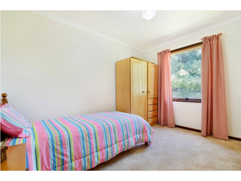 8 Vistula Court, Hackham West SA 5163