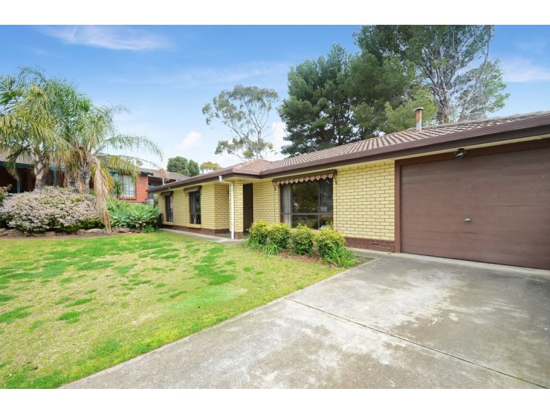 12 Phoenix Crescent, Old Reynella SA 5161