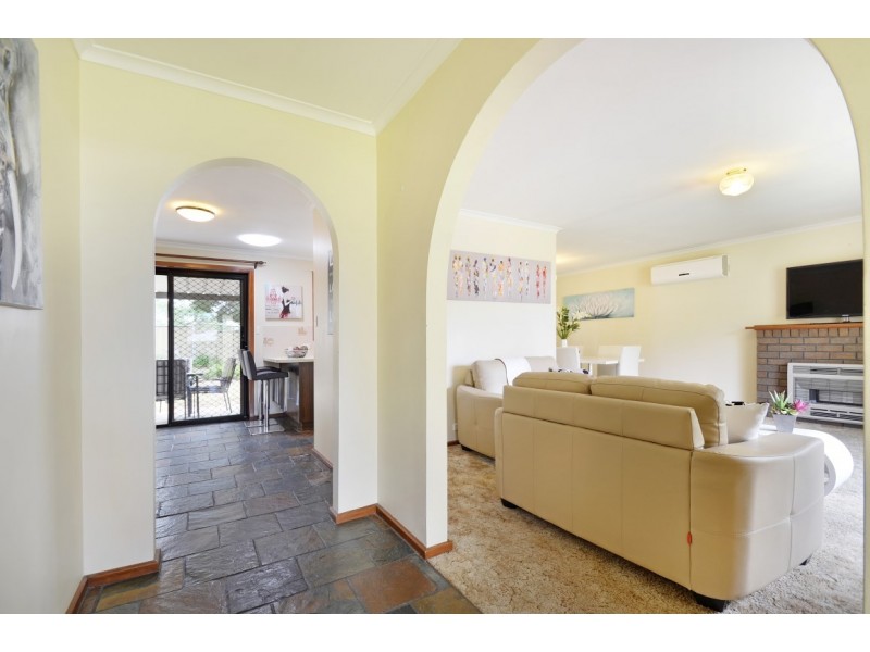 12 Phoenix Crescent, Old Reynella SA 5161