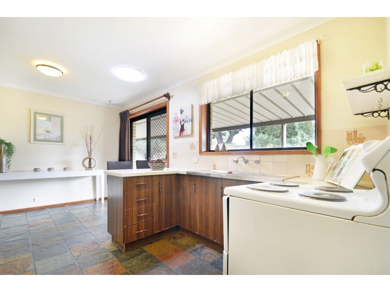 12 Phoenix Crescent, Old Reynella SA 5161