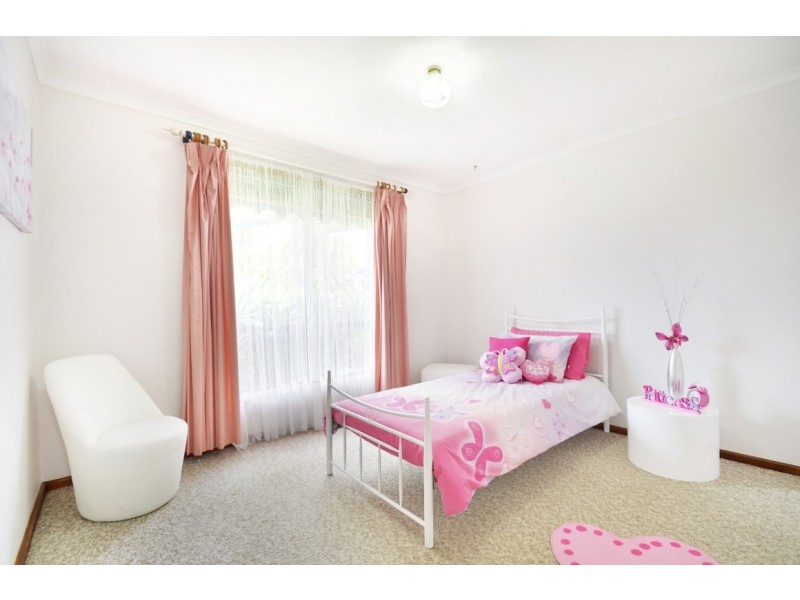 12 Phoenix Crescent, Old Reynella SA 5161