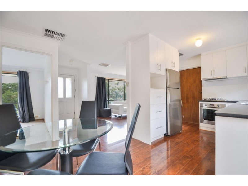 34 Sherebrooke Blvd, Woodcroft SA 5162