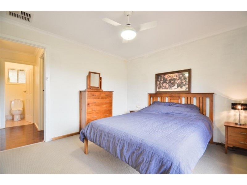 34 Sherebrooke Blvd, Woodcroft SA 5162