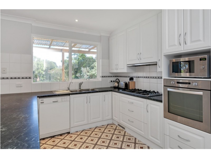 28 Brightman Street, Flagstaff Hill SA 5159