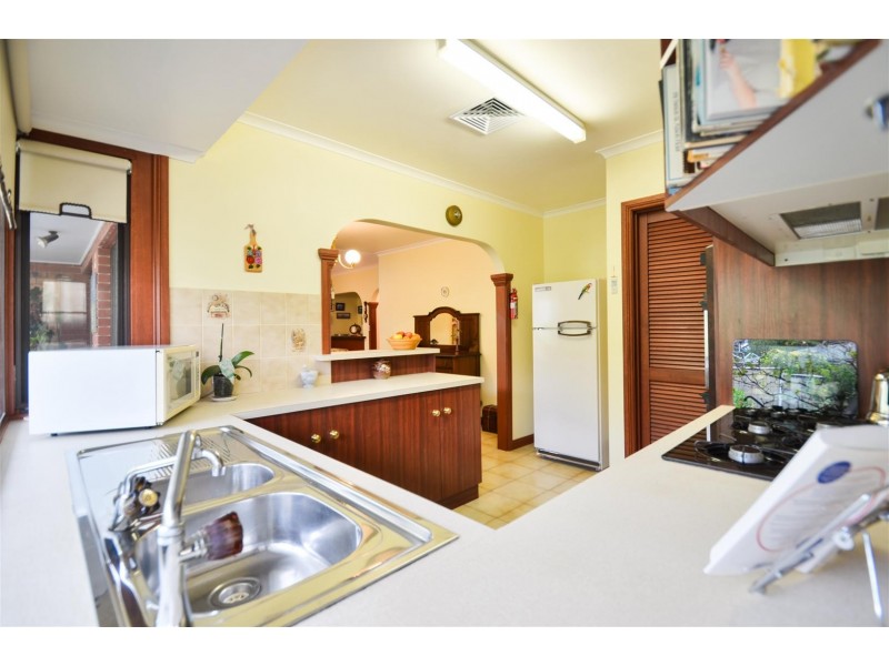 52 Horseshoe Drive, Aberfoyle Park SA 5159