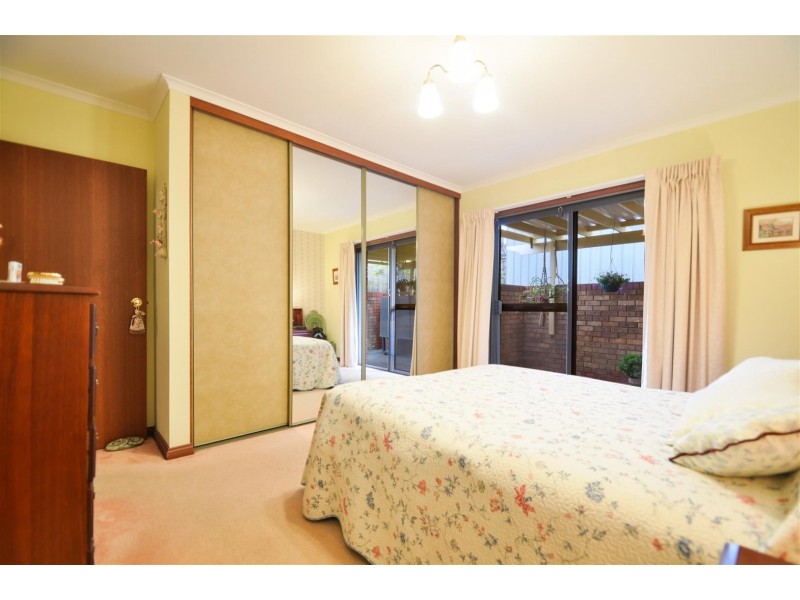 52 Horseshoe Drive, Aberfoyle Park SA 5159