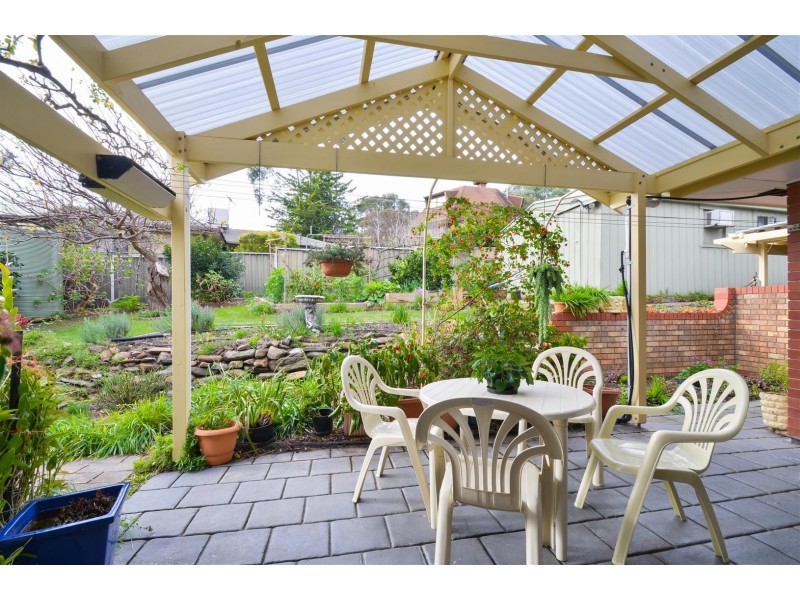 52 Horseshoe Drive, Aberfoyle Park SA 5159