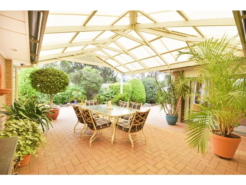 37 Craigburn Drive, Flagstaff Hill SA 5159