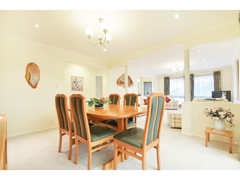 37 Craigburn Drive, Flagstaff Hill SA 5159