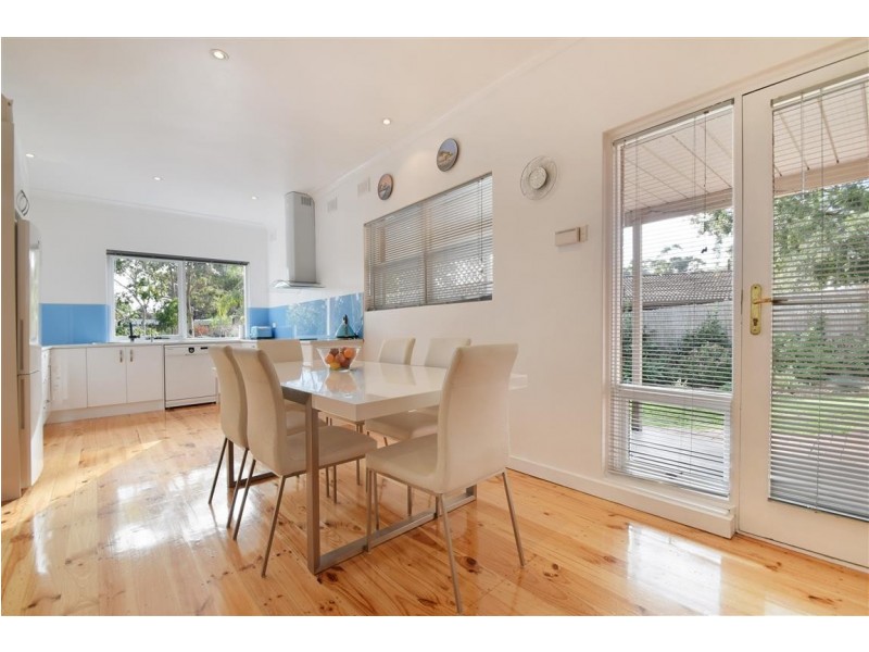 3 Swan Avenue, Happy Valley SA 5159