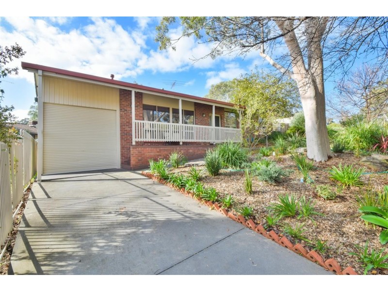 3 Swan Avenue, Happy Valley SA 5159