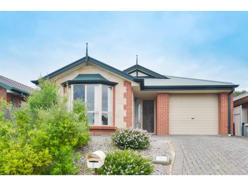 6 Padthaway Court, Woodcroft SA 5162