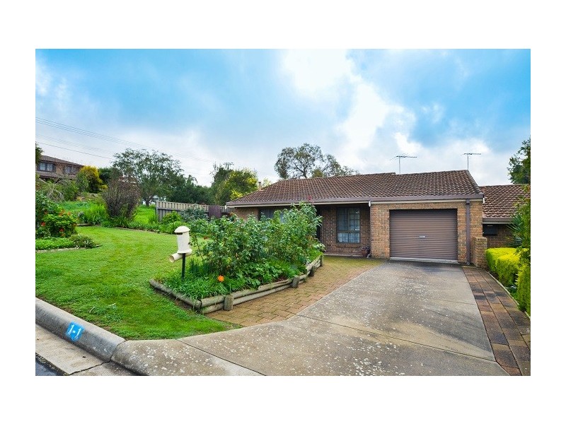 1-1 Ween Avenue, Happy Valley SA 5159