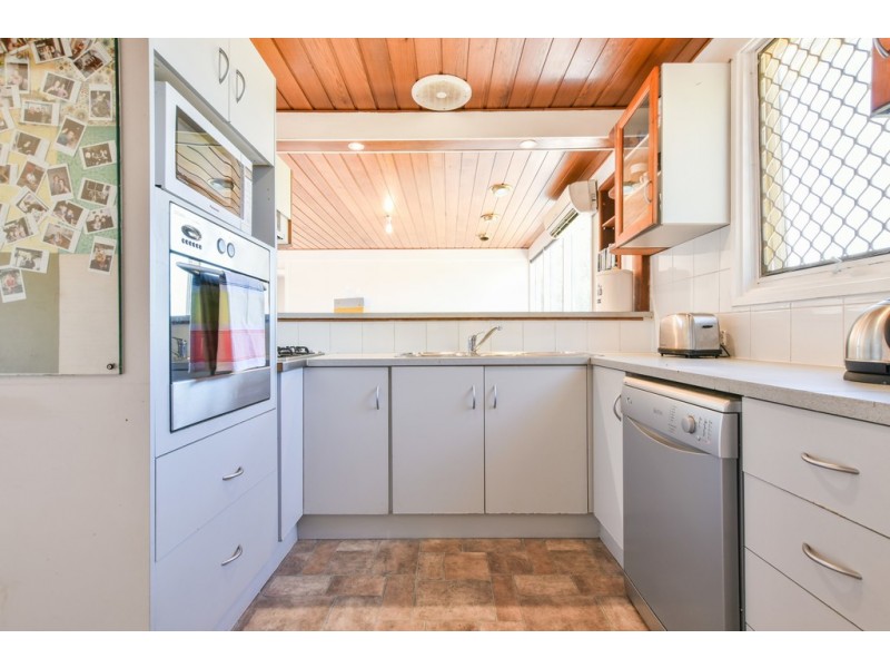 38 Holly Rise, Hackham West SA 5163