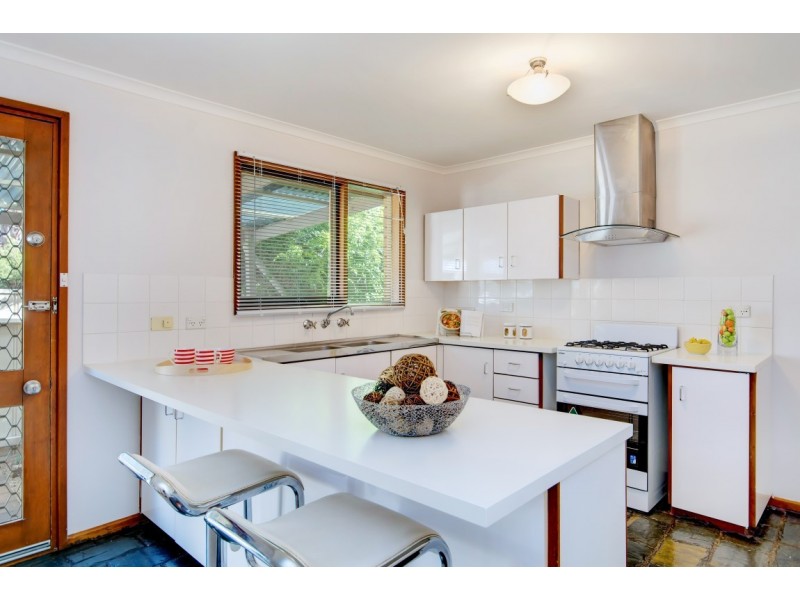 35 Troutbeck Crescent, Huntfield Heights SA 5163