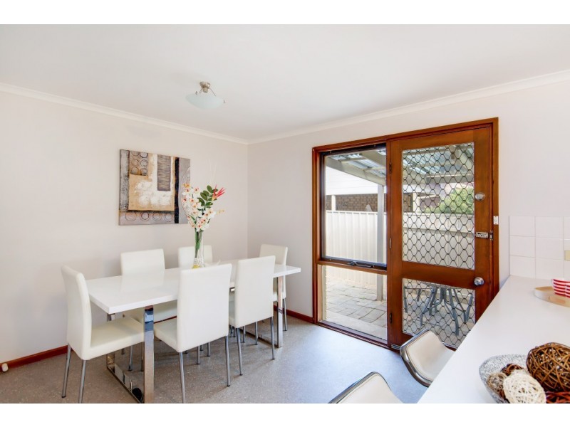 35 Troutbeck Crescent, Huntfield Heights SA 5163