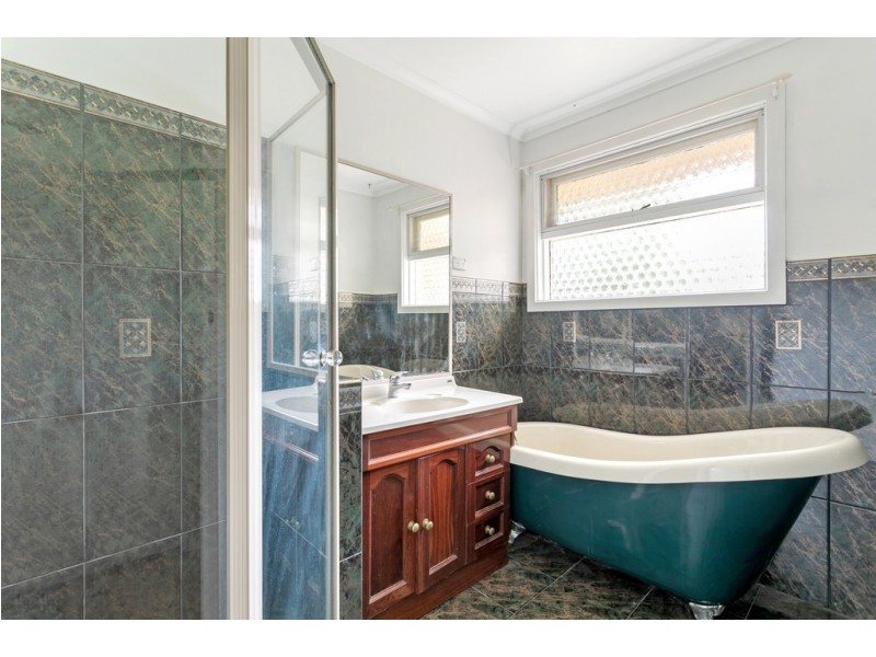 18 Gorse Avenue, Hawthorndene SA 5051