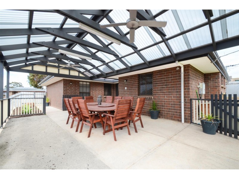 5 Manooka Road, Morphett Vale SA 5162
