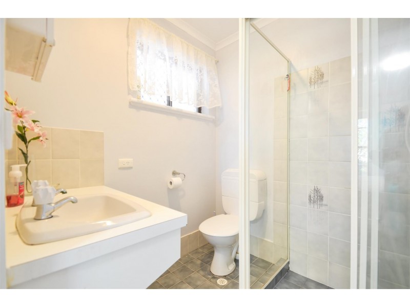 5 Manooka Road, Morphett Vale SA 5162