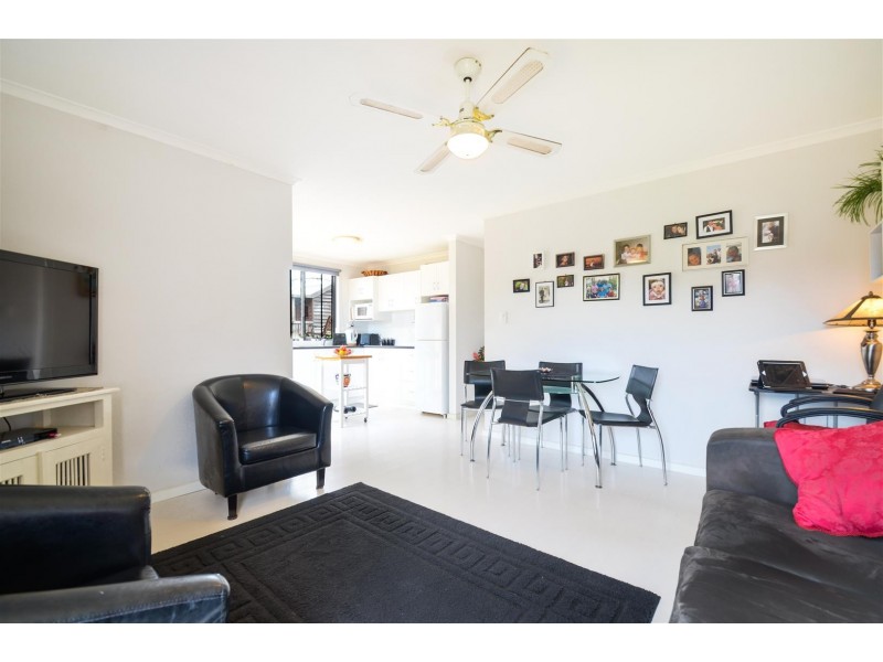 5 Manooka Road, Morphett Vale SA 5162