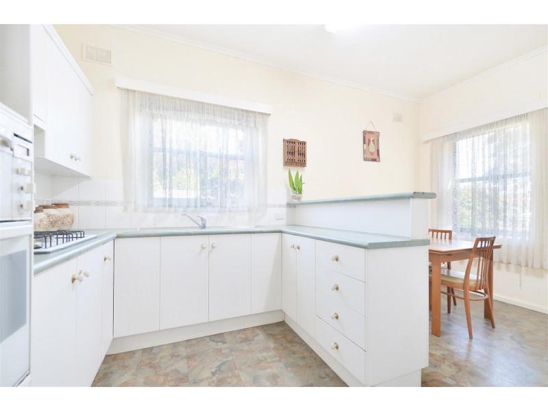 7 Jane Street, Marion SA 5043