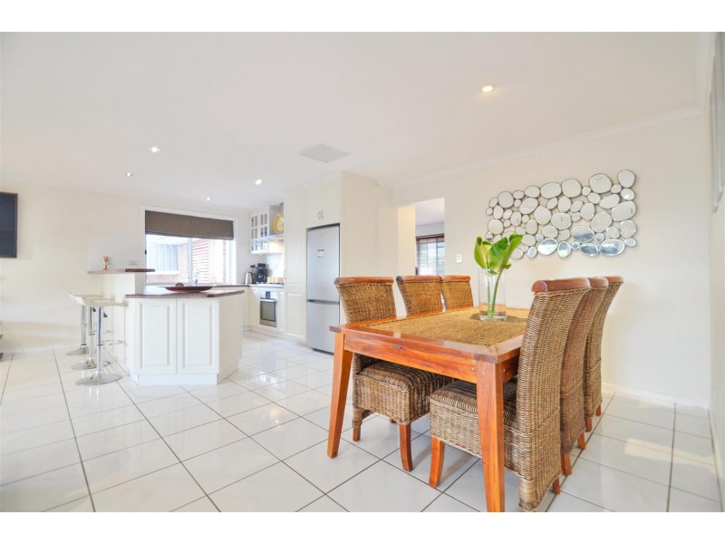 15 Goodrington Way, Moana SA 5169