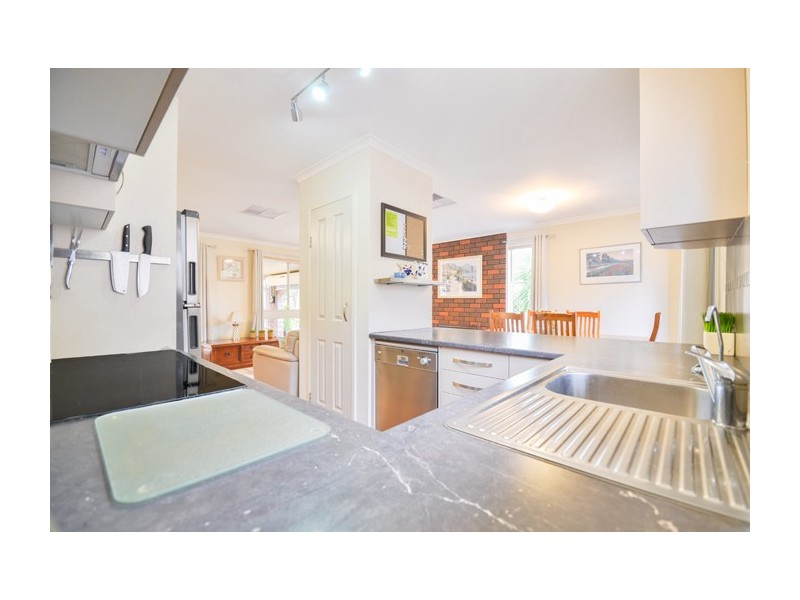 40 Grant Avenue, Salisbury Downs SA 5108