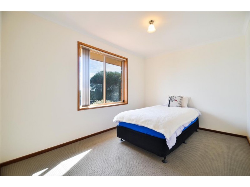 10 Farriers Way, Woodcroft SA 5162