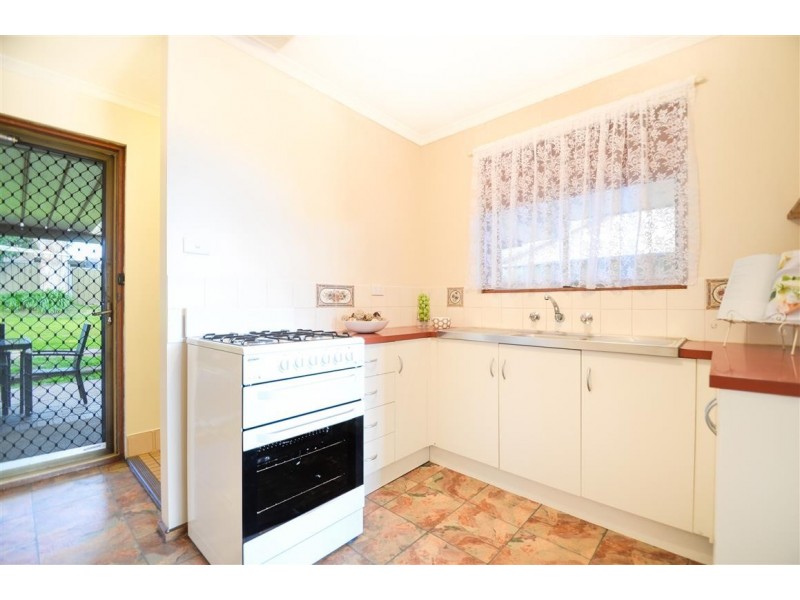 41 Serenade Crescent, Aberfoyle Park SA 5159