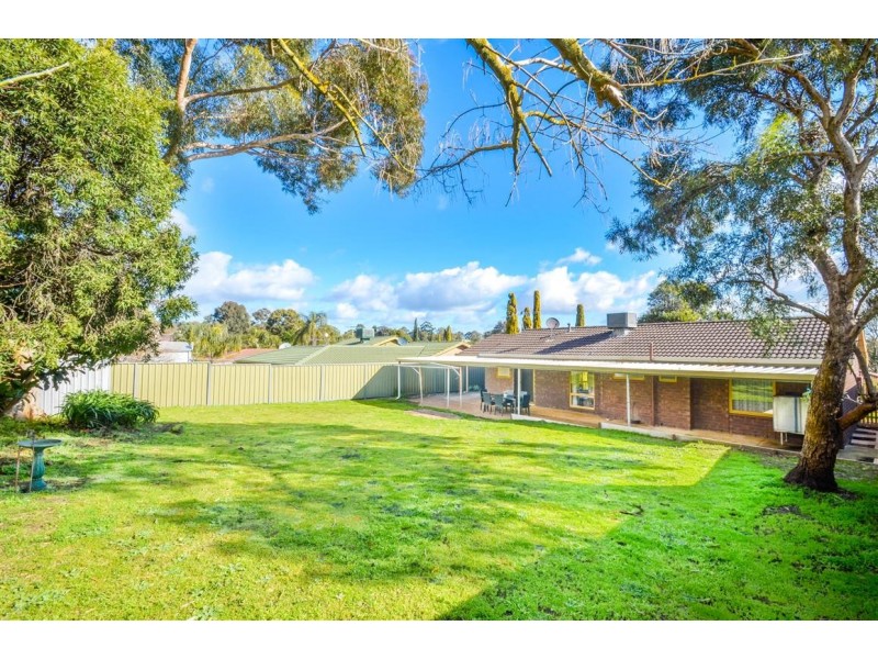 41 Serenade Crescent, Aberfoyle Park SA 5159