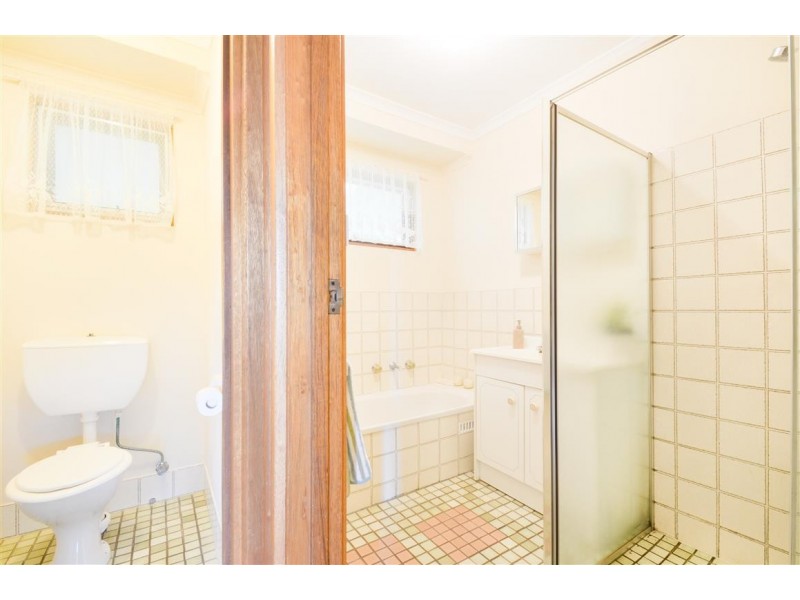 41 Serenade Crescent, Aberfoyle Park SA 5159