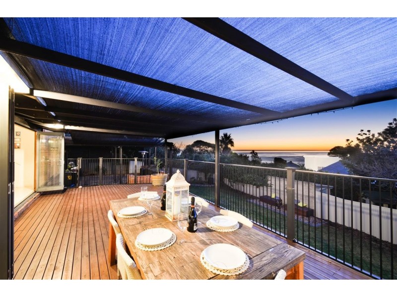 19 Madeline Crescent, Hallett Cove SA 5158