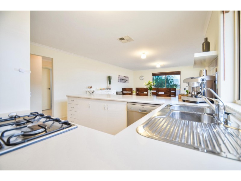 2-565 Orchid Grove, Hackham SA 5163