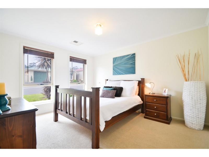2-565 Orchid Grove, Hackham SA 5163