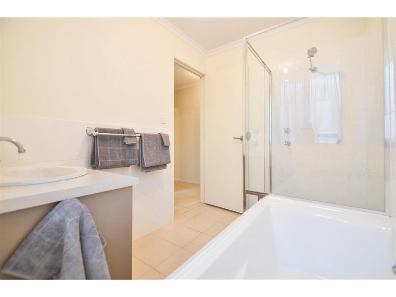 2-565 Orchid Grove, Hackham SA 5163