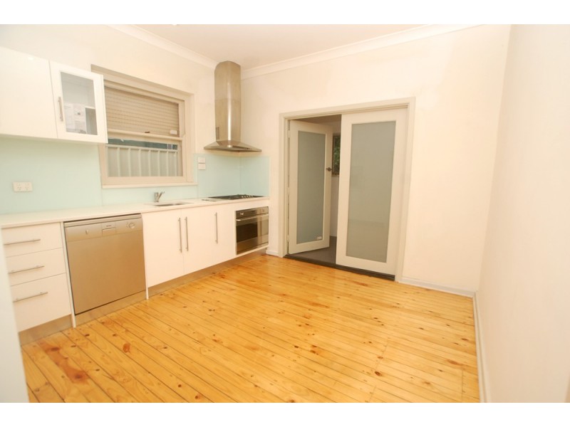 1 Farne Terrace, Marion SA 5043