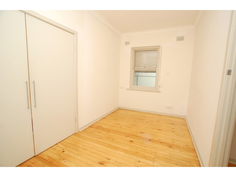 1 Farne Terrace, Marion SA 5043