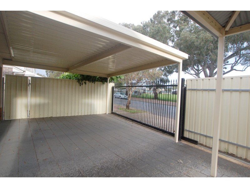 1 Farne Terrace, Marion SA 5043