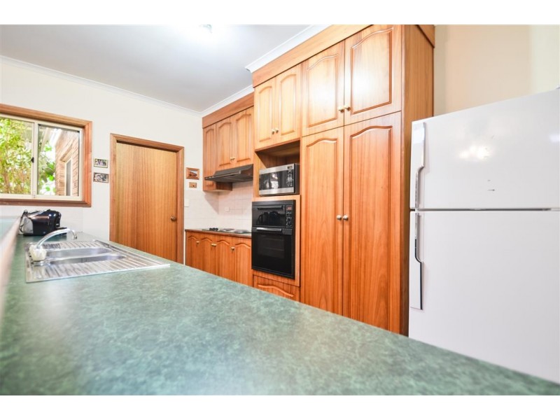 9 Piaffe Lane, Woodcroft SA 5162