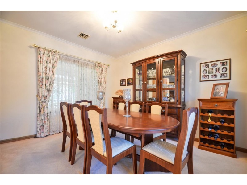 9 Piaffe Lane, Woodcroft SA 5162