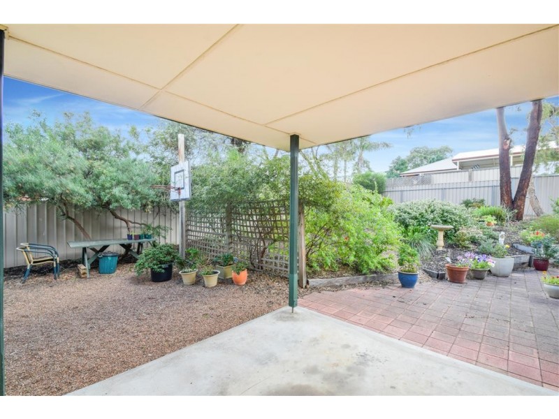 14 Wooding Avenue, Woodcroft SA 5162