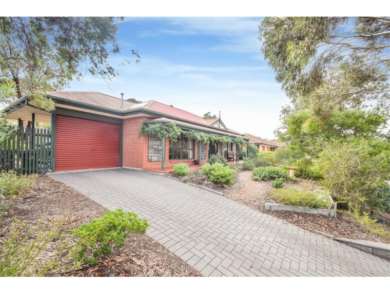 14 Wooding Avenue, Woodcroft SA 5162
